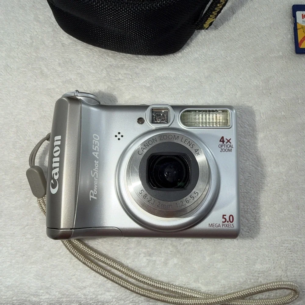 Canon PowerShot A530 5MP Digital Camera with 4x Optical Zoom Tested 2 Memory Car